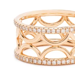 Bague bandeau Perp&eacute;tuel.le semi-pav&eacute;e