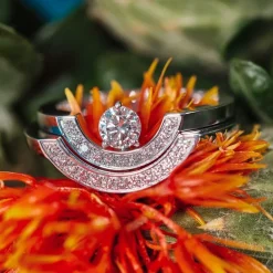 Bague Intr&eacute;pide grand arc pav&eacute;e