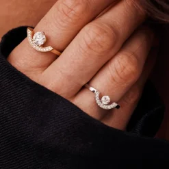 Bague Intrépide grand arc 0.5ct pavée