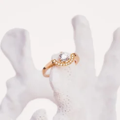 Bague Intr&eacute;pide petit arc 0.25ct pav&eacute;e