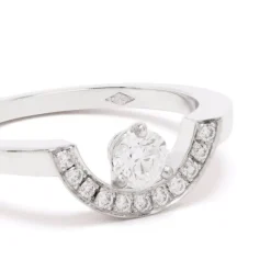 Bague Intrépide petit arc 0.25ct pavée