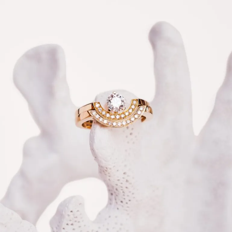 Bague Intrépide petit arc 0.5ct pavée