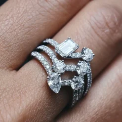Bague Toi+Moi 0.25ct 0.35ct pav&eacute;e