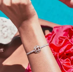 Bracelet jonc Perp&eacute;tuel.le pav&eacute;