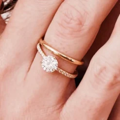 Solitaire Absolu.e 1ct pavé