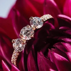 Solitaire Absolu.e Encore Plus 0.25ct pav&eacute;